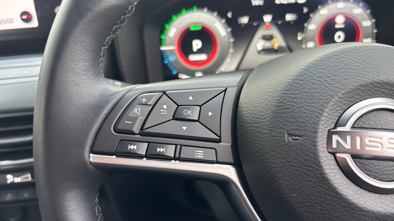 Nissan Juke 1.6 Hybrid N-Connecta 5dr Auto Hybrid Hatchback